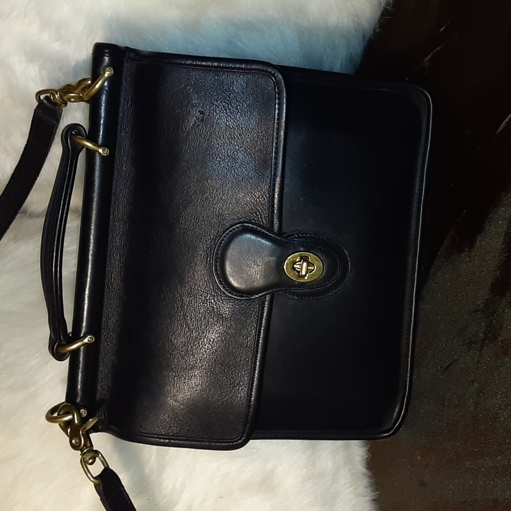 Women coach purse